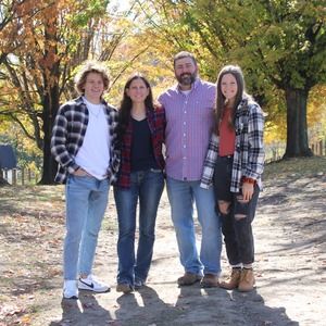 Meet your Posher, Carrie